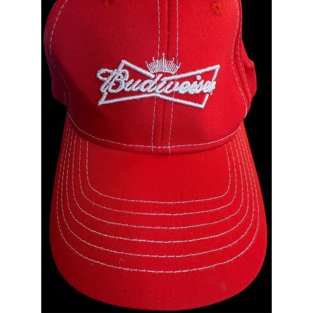 Budweiser  - Picture 5 of 9